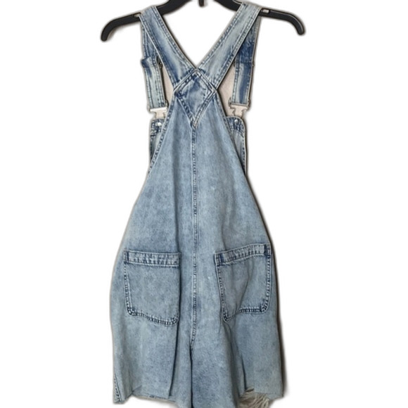GAP Distressed Denim Shortalls with Washwell overalls size medium - Picture 11 of 13
